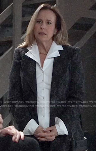 Laura’s white double-collar shirt and damask print blazer on General Hospital