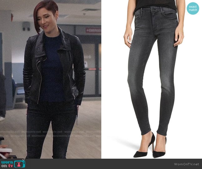Mother The Looker Mid Rise Skinny Jeans worn by Alex Danvers (Chyler Leigh) on Supergirl