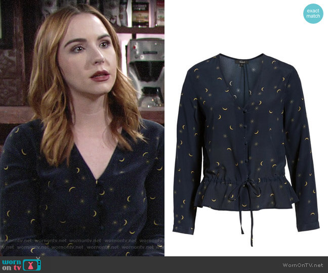 Rails Beaux Top in Navy Crescent Moon worn by Mariah Copeland (Camryn Grimes) on The Young and the Restless
