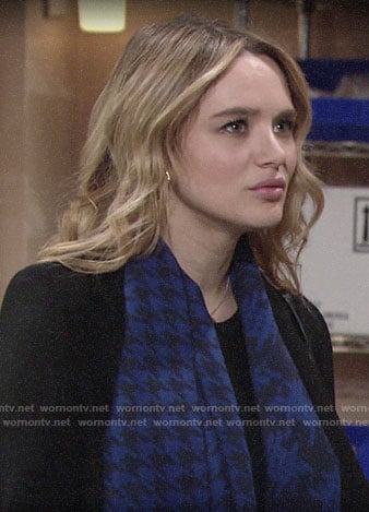 Summer’s blue houndstooth scarf on The Young and the Restless