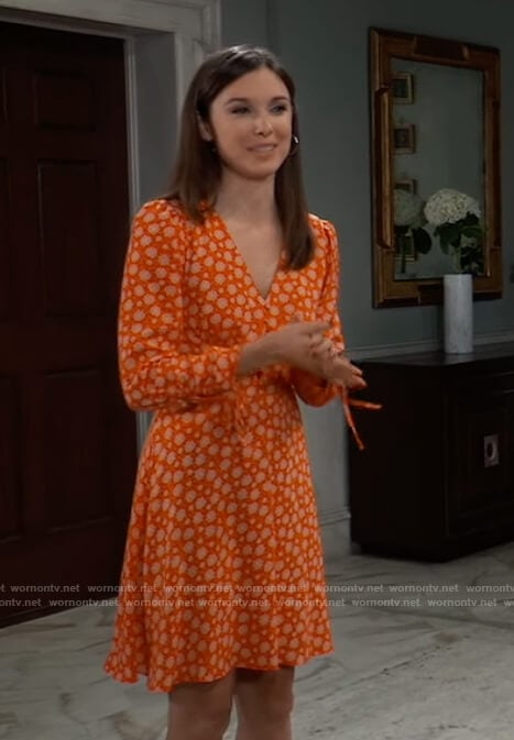 Willow’s orange floral dress on General Hospital