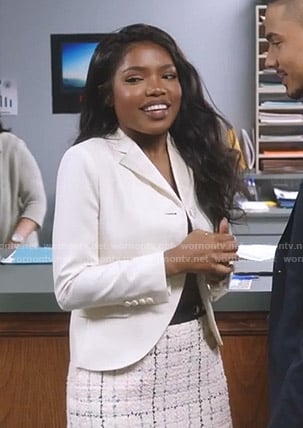 Alex’s white tweed mini skirt on Star