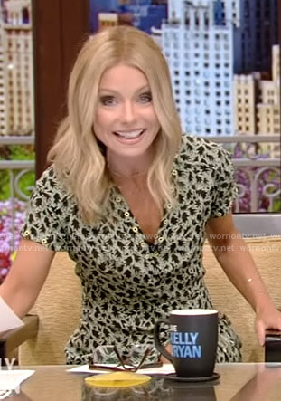 Kelly’s green printed dress on Live with Kelly and Ryan