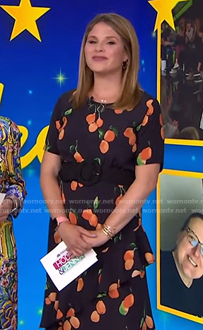Jenna’s black orange print tiered dress on Today