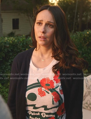 Maddie’s white floral tee on 9-1-1