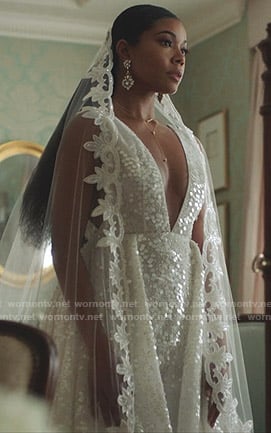 Mary Jane’s wedding dress on Being Mary Jane