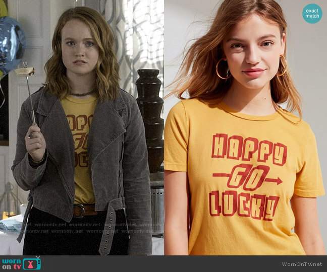 Project Social Happy Tee worn by Abby Hammond (Liv Hewson) on Santa Clarita Diet