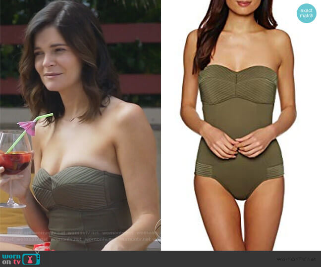Seafolly Quilted Bandeau One Piece worn by Heather Hughes (Betsy Brandt) on Life in Pieces