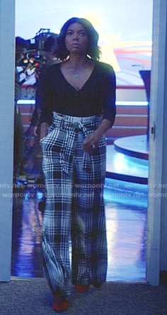 Mary Jane’s white plaid wide-leg pants on Being Mary Jane