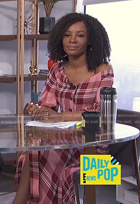 Zuri’s pink plaid off-shoulder dress on E! News Daily Pop