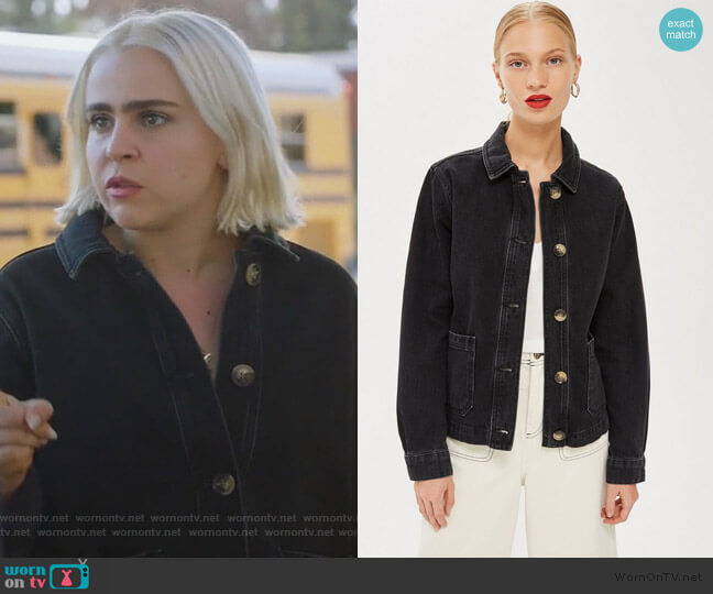 Topshop Horn Button Denim Jacket worn by Annie Marks (Mae Whitman) on Good Girls