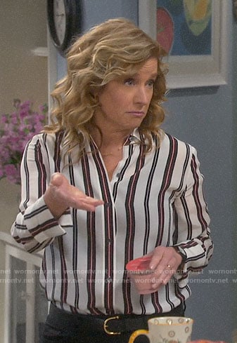 Vanessa’s striped button down blouse on Last Man Standing