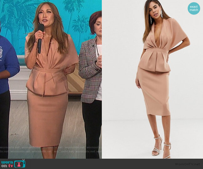 ASOS Structured Plunge Kimono Midi Dress with Peplum worn by Carrie Inaba on The Talk