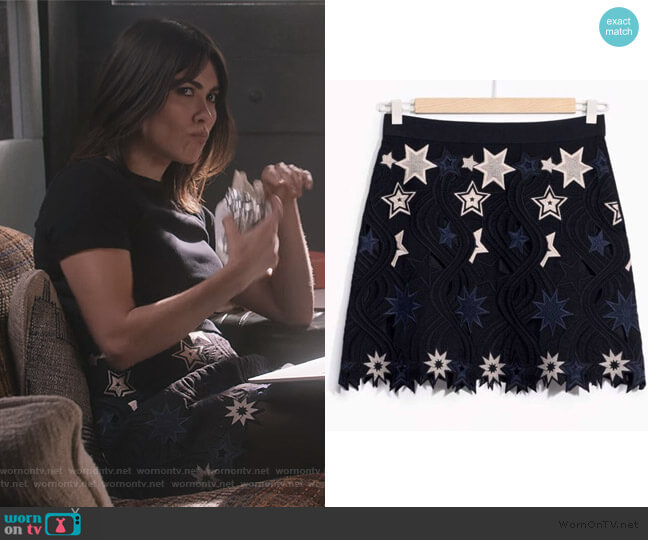 & Other Stories Embroidered Star Skirt worn by Cassidy Barrett (Daniella Pineda) on What/If