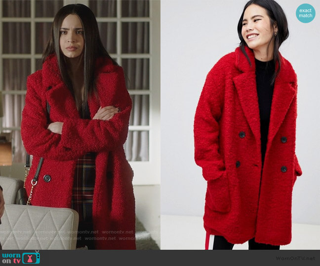 Bershka Pocket detail double breasted car coat worn by Ava Jalali (Sofia Carson) on Pretty Little Liars The Perfectionists