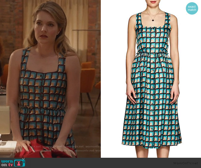 Barneys New York Geometric Print Silk Dress worn by Sutton (Meghann Fahy) on The Bold Type