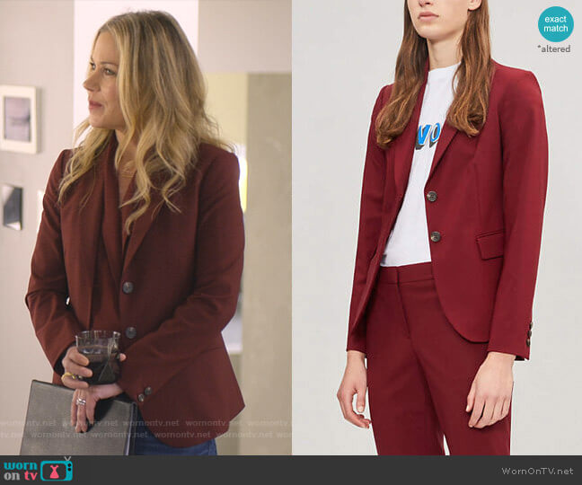 Theory Carissa Blazer worn by Jen Harding (Christina Applegate) on Dead to Me