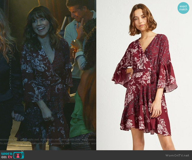 French Connection Ellette Dress worn by Judy Hale (Linda Cardellini) on Dead to Me