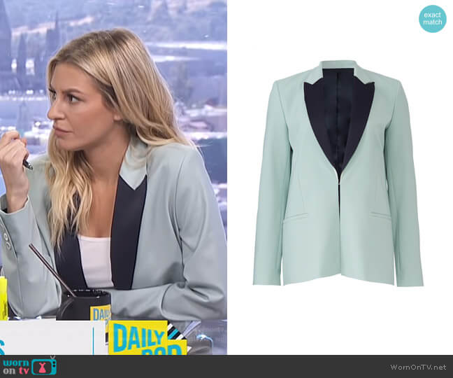 Victoria Victoria Beckham Peak lapels wool blazer worn by Morgan Stewart on E! News