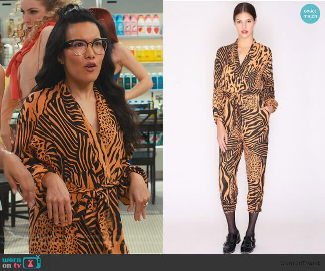 Pepaloves Marion Playsuit worn by Doris (Ali Wong) on American Housewife