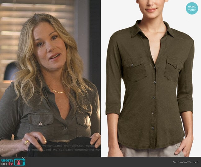 James Perse Sheer Slub Side Panel Shirt worn by Jen Harding (Christina Applegate) on Dead to Me