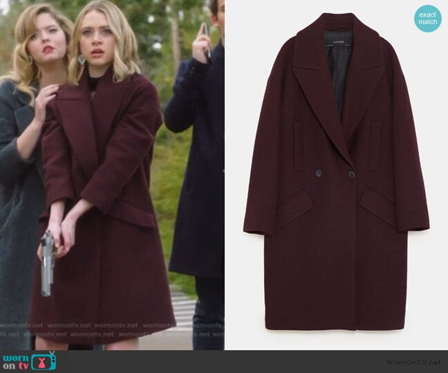 Zara Coat with pockets worn by Taylor Hotchkiss (Hayley Erin) on Pretty Little Liars The Perfectionists