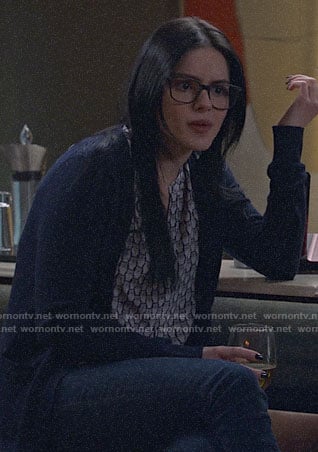 Alex’s owl print top on Modern Family