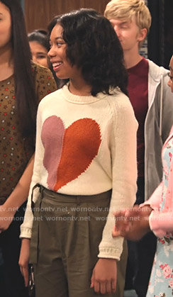 Becky’s white heart sweater on No Good Nick