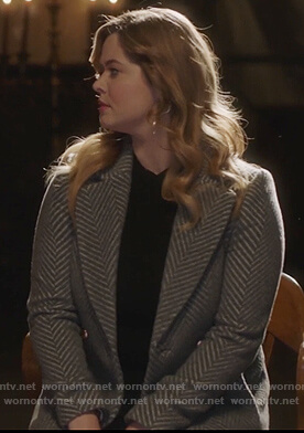 Ali’s gray chevron coat on Pretty Little Liars The Perfectionists