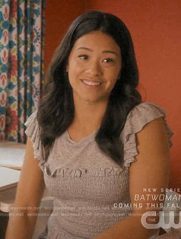 Jane’s grey smocked bodice top on Jane the Virgin