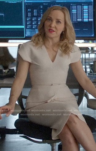 Marissa’s off-white peplum dress on Bull