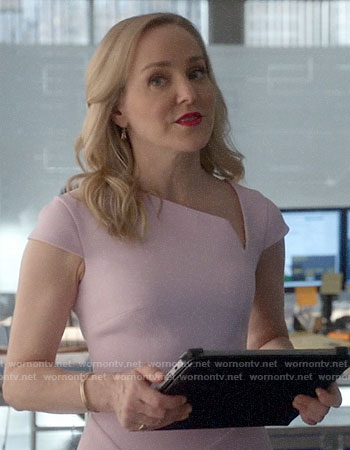 Marissa’s pink dress with cutaway neckline on Bull