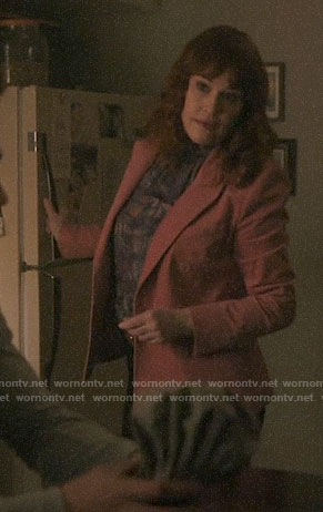 Mary’s pink corduroy blazer on Riverdale