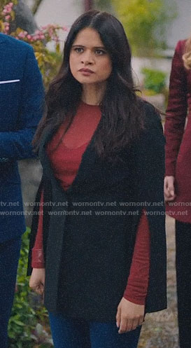 Mel’s black split-sleeve blazer on Charmed