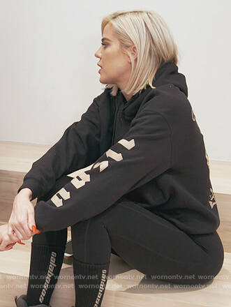 Khloe’s black Nas hoodie on Keeping Up with the Kardashians