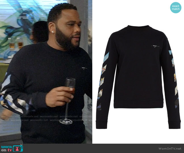 Off-White Arrow Graphic Sweatshirt worn by Andre Johnson (Anthony Anderson) on Black-ish