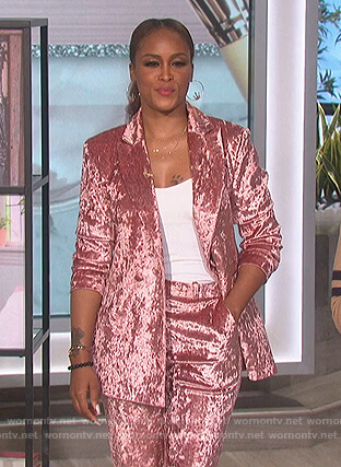 Eve’s pink velvet blazer and pants on The Talk