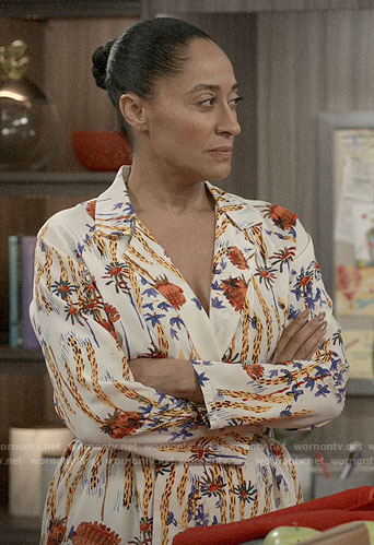 Bow’s floral shirtdress on Black-ish