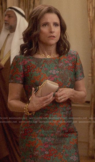Selina’s floral short sleeved dress on Veep