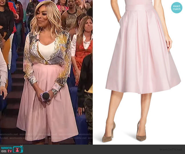 White House Black Market Pleated Taffeta Skirt worn by Wendy Williams on The Wendy Williams Show