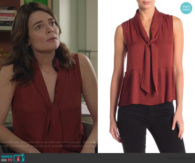 Frame Denim Pleated Front Tie Tank Top worn by Heather Hughes (Betsy Brandt) on Life in Pieces