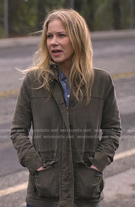 Jen’s Khaki utility jacket on Dead to Me