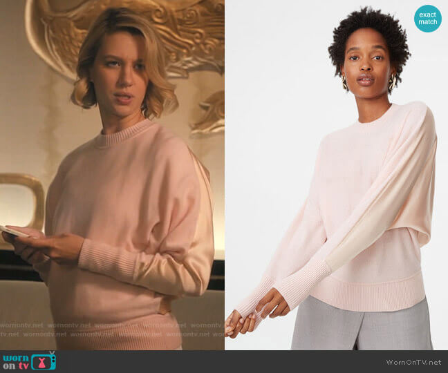 Club Monaco Lorenny Sweater in Flamingo worn by Petra Solano (Yael Grobglas) on Jane the Virgin