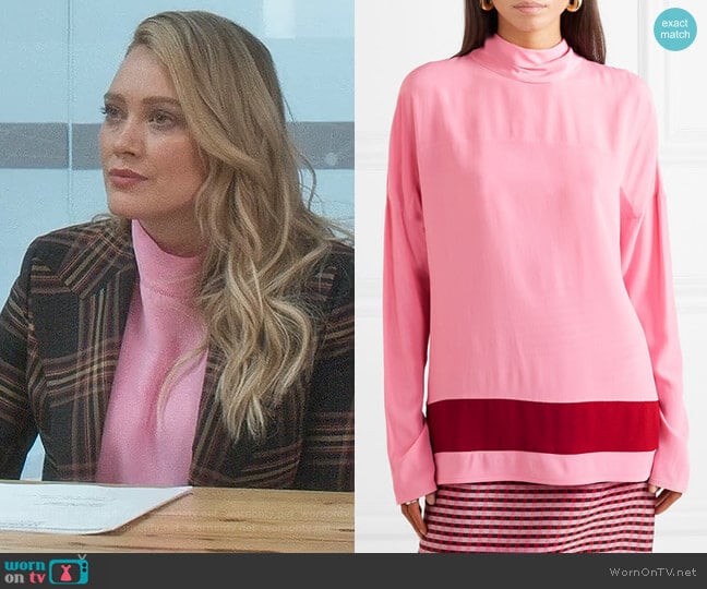 Marni Draped Crepe de Chine Blouse worn by Kelsey Peters (Hilary Duff) on Younger