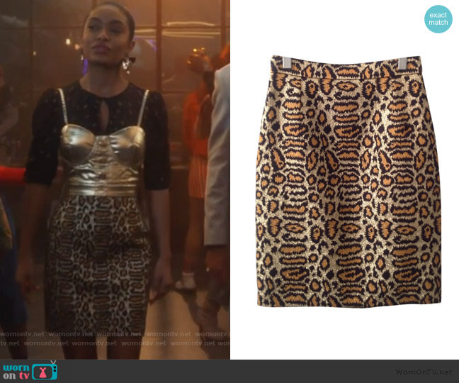Saint Laurent Leopard Print Silk Skirt worn by Zoey Johnson (Yara Shahidi) on Grown-ish
