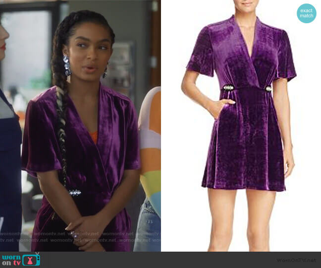 Sandro Suzan Embellished Velvet Mini Dress worn by Zoey Johnson (Yara Shahidi) on Grown-ish