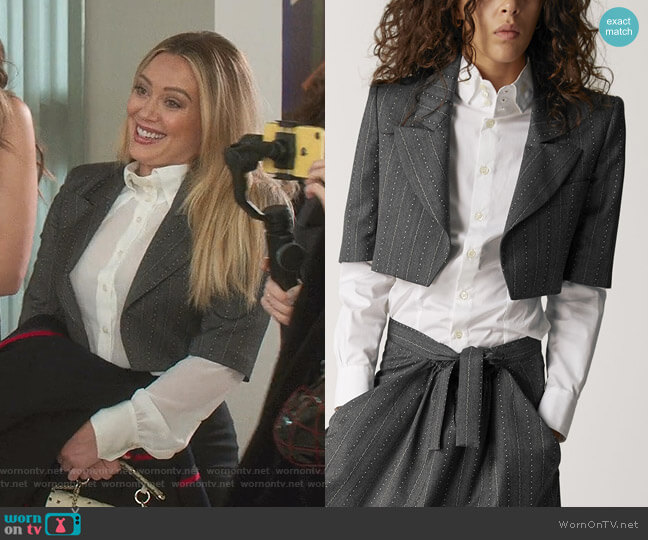 Vivienne Westwood Cropped Jacket Dotted Pinstripe worn by Kelsey Peters (Hilary Duff) on Younger