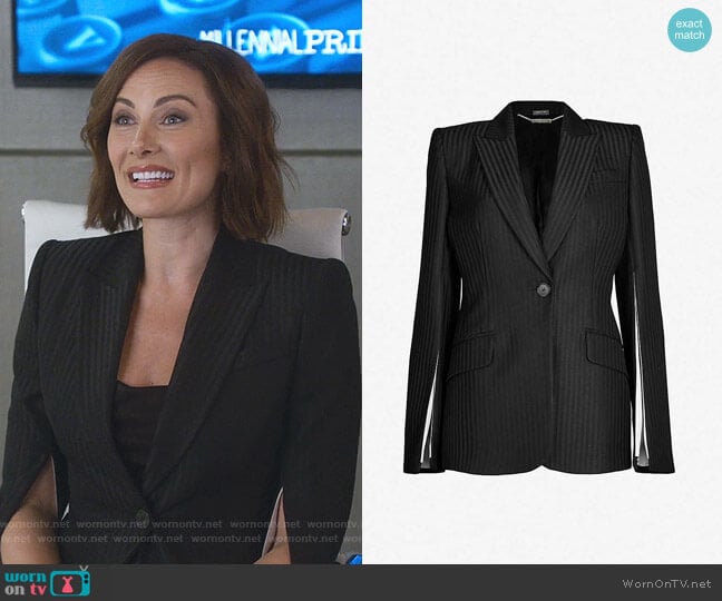 Alexander McQueen Striped Slit-Sleeve Woven Blazer worn by Quinn (Laura Benanti) on Younger