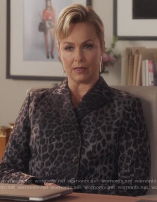 Jacqueline’s black leopard coat on The Bold Type