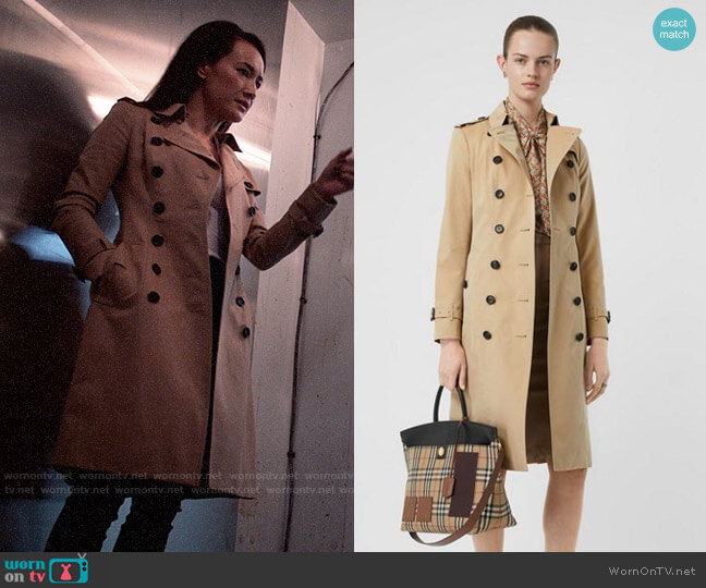 Burberry X-Long Sandringham Trench worn by Hannah Wells (Maggie Q) on Designated Survivor
